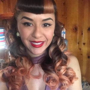 Meet your Posher, Sonia